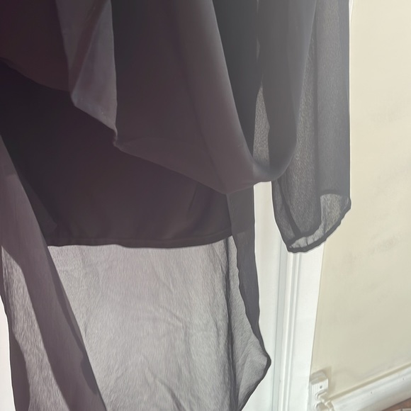 Alfani double layered black top with chiffon-like cover - Picture 6 of 6